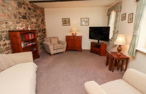 Bramble Cottage - Photo 3