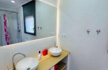 Exclusiva casa con vistas despejadas al mar y piscina privada - Foto 20