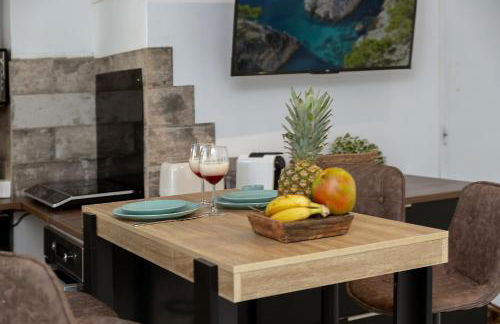 GreenPeace - Host Provence - Foto 9