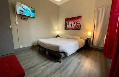 Appartements chez Delphine et Guillaume au coeur de Semur en Auxois - Foto 12