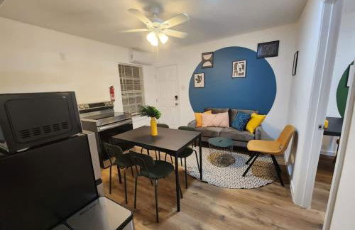 2BR Houston Haven Playground Prime Location - Foto 6