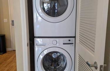 28 NIGHT MINIMUM in the Gaslamp Quarter by Petco Park, pool, jacuzzi, dogs ok - Foto 7