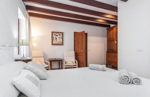 Fabulous Rural House with views to the mountains with swimming pool - Foto 37