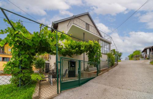 Family Friendly Apartment With Parking - Happy Rentals - Foto 4