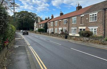 The Jennings - Photo 5