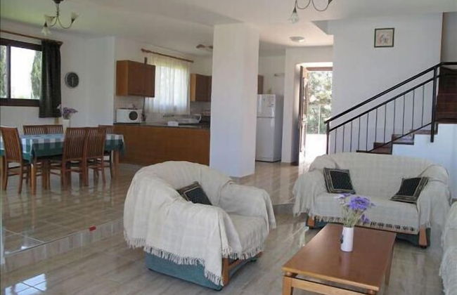 Chriseleni Latchi Villas - Photo 37