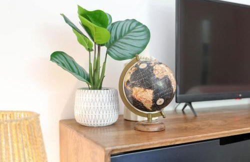 La Hutte de la Tortue Rez-de-jardin Patio au Calme - Foto 24