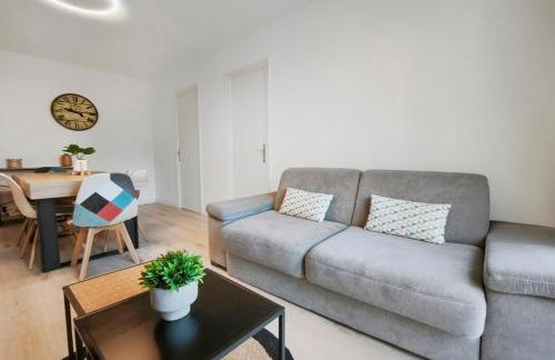 T3 Moderne, spacieux & climatisé - Parking Privé - Foto 23