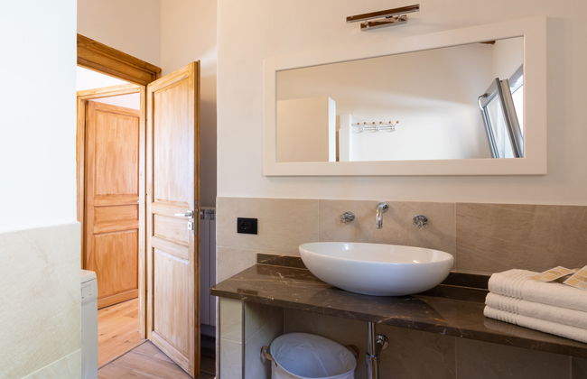 4 bedroom House in Prelà with private pool and garden - Photo 22