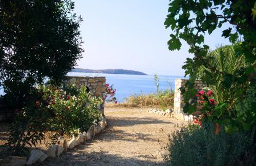 Blue & Sea Studios Apartments - Photo 64