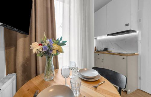 Praga Studio - 140m Metro, near PGE Narodowy Stadium - by Rentujemy - Foto 12