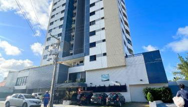 Luxuoso apê recém reformado na Farolândia - Foto 2