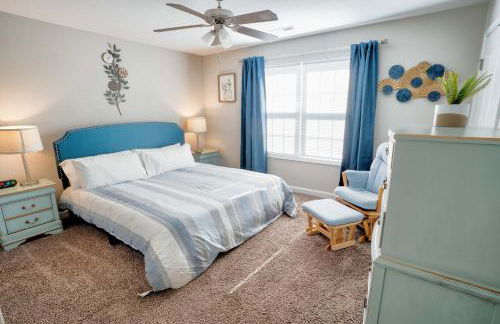 Kannapolis Elegant Townhouse - Pet Friendly - Photo 22