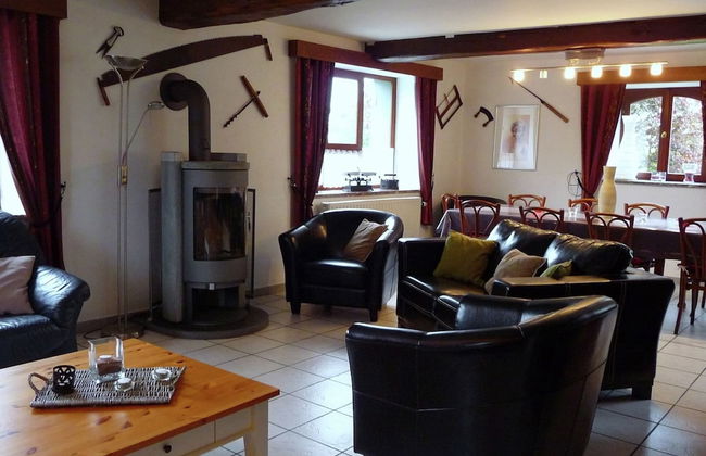 Cozy Family Home in Humain - Photo 27