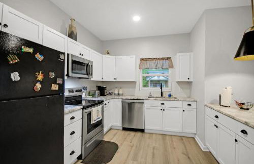 Near Park Circle, Downtown, And Beaches - Foto 5