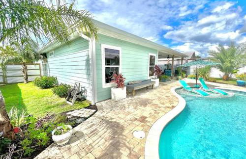 2 Fins Up, Beach Home, Private Pool , Golf Cart, 6 beds - Foto 21