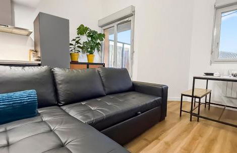 Duplex moderne et lumineux avec piscine et parking - Foto 7