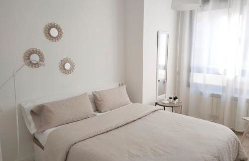 LA TERRAZA DE LA VEGA - Ubicación inmejorable , wifi , terraza y parking gratuito - Foto 21