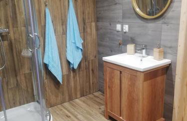 Domki całoroczne DŁUGOSZÓWKA pod Rzeszowem, Jacuzzi-Sauna-Basen-Alpaki - Foto 11