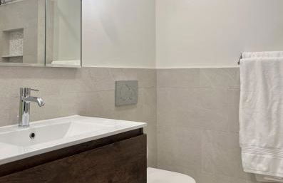 Close to all! 2-room suite in a 1-family townhouse - Foto 12