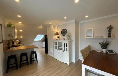 Landhausstübchen 105qm mit Balkon-2 Schlafzimmer-Bad-WC-WiFi-Kaffeemaschine-Waschmaschine-Trockner-Föhn-Handtücher und Bettwäsche-sehr familienfreundlich - Photo 48