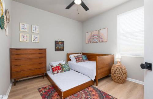 Blanco Lodge at Little Ranches 5 min to Square - Foto 27