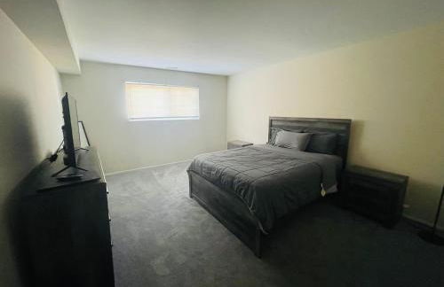 Large 2BR2BA Apartment Ideal for Long Stays - Foto 10