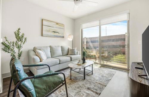 BrightHaven Frisco - 1BR EV Parking near The Star - Foto 1