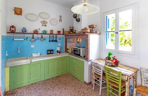 Traditional house inside Filoti, Naxos - Foto 14