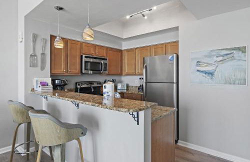 Beachfront Condo with Spectacular Gulf Views - Photo 30