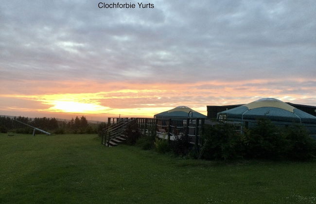 Orange Yurt With Hot Tub- Sleeps 3, Parking & Wifi - Photo 26