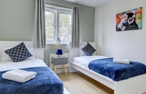 Modern Comfort, 2BR, Ensuite, Parking - Foto 54