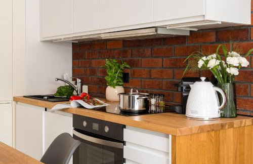 Superb Loft Studio in charming Praga District, 300 m to Metro & 100 m to tram, balcony - Foto 17