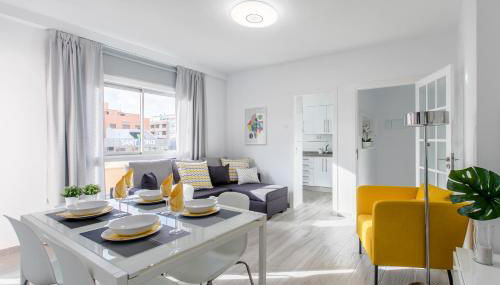 Santa Cruz Downtown Apartment, Luminosidad, Confort y Estilo - Foto 2