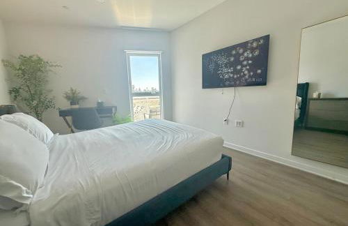 Silver Lake Stylish Penthouse One Bdrm with Parking included - Foto 10