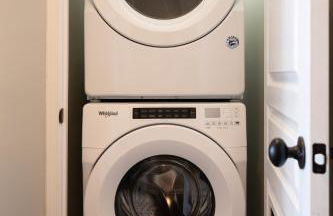 Luxury Federal Hill Home with Rooftop & 4 Parking Spots - Foto 55