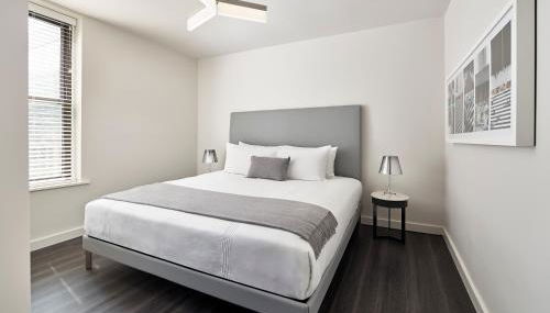 AKA Times Square - Photo 5