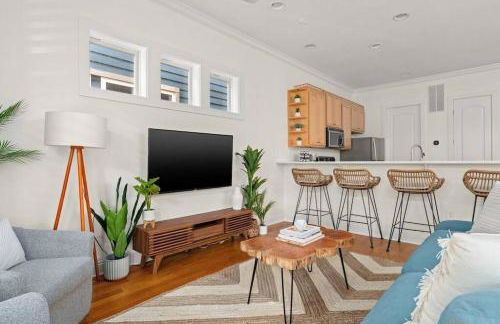 Modern Beach Haüs 4 min walk to beach w/ pool BBQ - Foto 5