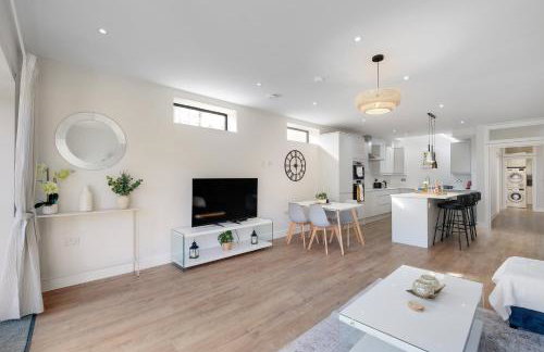 Luxury 5 Bedroom, 4 Bathroom Home in Purley - Foto 26