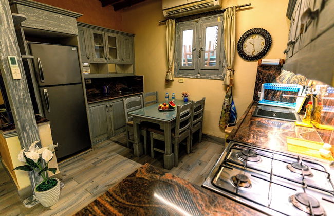 Villa With Pool BBQ Grill Garden Beduintent Sunbeds Jacuzzi - Foto 8