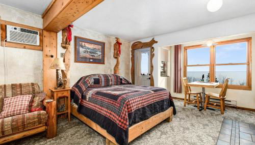 The Inn On Gitche Gumee - The Wolves Den - Foto 3