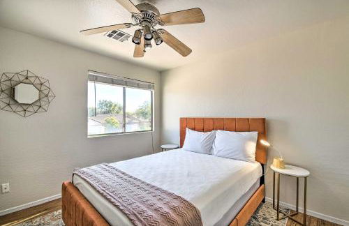 1 Mi to Surprise Stadium! Desert Poolside Oasis - Foto 16