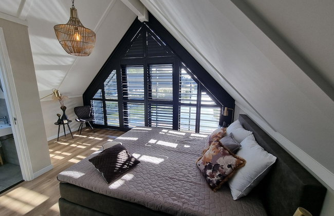 Luxurious Detached Water Villa With Jetty - Foto 74