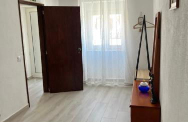 Montesinhos - Foto 8