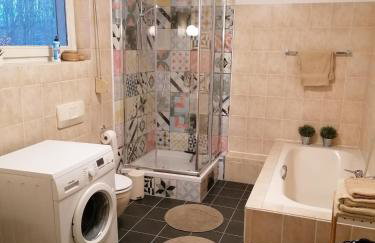 House of Grimm - Foto 4