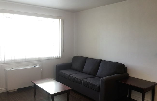 Duvernay Studios and Suites - Photo 2