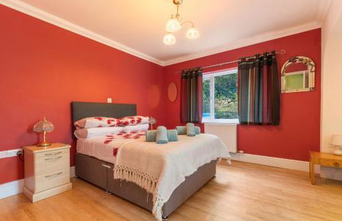 Sunningdale - Beach Side Cottage, Sea Views, Parking - Photo 44