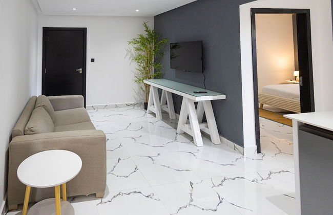 O'Beach Boutique Studios - Photo 20