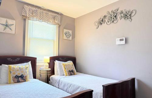 The Cozy Bungalow 3 parking fully fenced yard - Foto 7