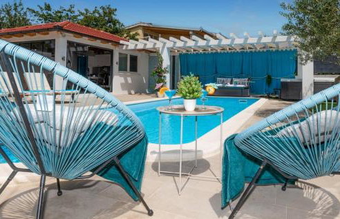 Awesome Home In Kamenmost With Jacuzzi - Foto 16